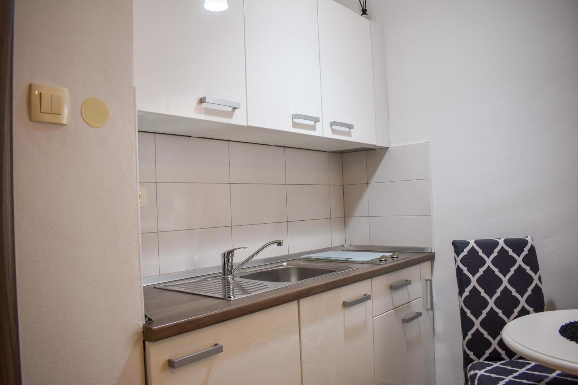Apartmani Amra 诺维·维诺多尔斯基 外观 照片